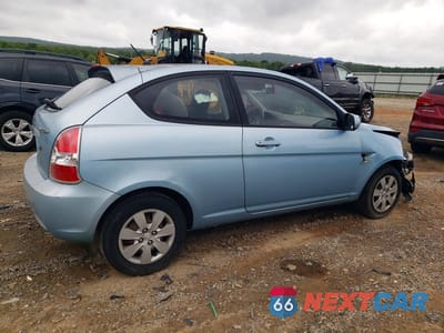 Trzecie zdjęcie samochodu z tyłu: 2010 HYUNDAI ACCENT GS VIN:KMHCM3ACXAU162297 - miniatura