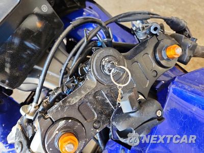 Zdjęcie 8 z 9 samochodu: 2024 YAMAHA YZFR7 VIN:JYARM38E9RA013653 - miniatura
