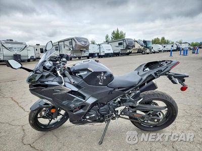 Trzecie zdjęcie samochodu z tyłu: 2024 KAWASAKI EX500 H VIN:ML5EXGH16RDA11319 - miniatura