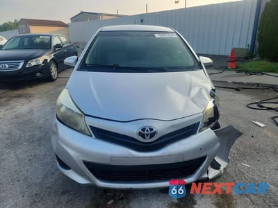 Piąte zdjęcie samochodu w środku: 2012 TOYOTA YARIS 5-DOOR LE VIN:JTDKTUD37CD521676 - miniatura