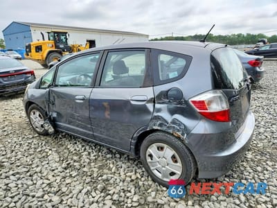 Drugie zdjęcie samochodu z przodu: 2013 HONDA FIT VIN:JHMGE8H36DC077973 - miniatura