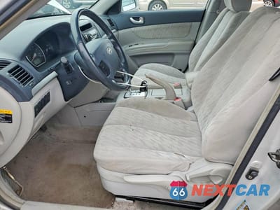 Zdjęcie 7 z 12 samochodu: 2006 HYUNDAI SONATA GL VIN:5NPET46C06H103775 - miniatura
