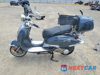 Trzecie zdjęcie samochodu z tyłu: 2020 ZNEN SCOOTER VIN:L5YTCKPF4L1173554 - miniatura