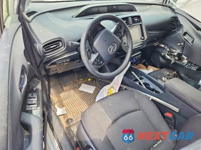 Zdjęcie 8 z 12 samochodu: 2022 TOYOTA PRIUS LE AWD-E VIN:JTDL9MFU0N3033834 - miniatura