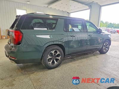 Trzecie zdjęcie samochodu z tyłu: 2026 GMC YUKON XL AT4 ULTIMATE VIN:1GKS2WKL1TR212021 - miniatura