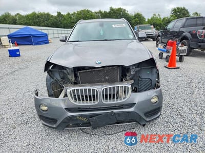 Piąte zdjęcie samochodu w środku: 2016 BMW X3 XDRIVE28I VIN:5UXWX9C58G0D84042 - miniatura