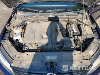 Zdjęcie 11 z 12 samochodu: 2011 VOLKSWAGEN JETTA SE VIN:3VWDX7AJ6BM338433 - miniatura