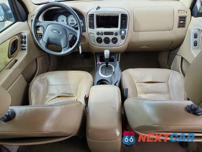 Zdjęcie 8 z 12 samochodu: 2006 FORD ESCAPE XLT VIN:1FMCU931X6KA33929 - miniatura