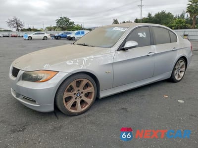 2007 BMW 335 I WBAVB73587KY62412 - główne zdjęcie licytacji z USA - miniatura