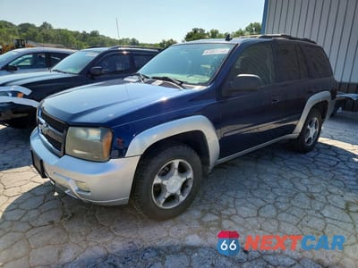 2008 CHEVROLET TRAILBLAZER LS 1GNDT13S282185297 - główne zdjęcie licytacji z USA - miniatura