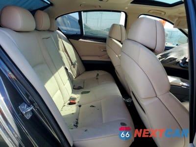 Zdjęcie 10 z 12 samochodu: 2011 BMW 550 I VIN:WBAFR9C57BC270076 - miniatura