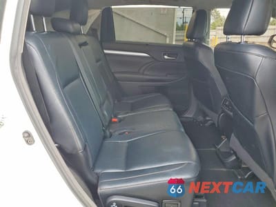 Zdjęcie 11 z 13 samochodu: 2018 TOYOTA HIGHLANDER XLE VIN:5TDJZRFHXJS822587 - miniatura