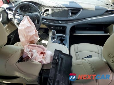 Zdjęcie 8 z 13 samochodu: 2020 BUICK ENCLAVE ESSENCE VIN:5GAERBKW8LJ294059 - miniatura