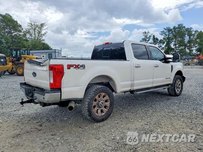 Trzecie zdjęcie samochodu z tyłu: 2017 FORD F250 SUPER DUTY VIN:1FT7W2BT8HEC42274 - miniatura