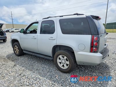 Drugie zdjęcie samochodu z przodu: 2013 GMC YUKON SLT VIN:1GKS2CE04DR292626 - miniatura