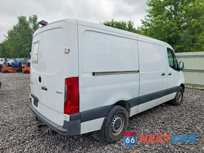 Trzecie zdjęcie samochodu z tyłu: 2019 MERCEDES-BENZ SPRINTER 2500/3500 VIN:WD4PF0CD9KP160096 - miniatura