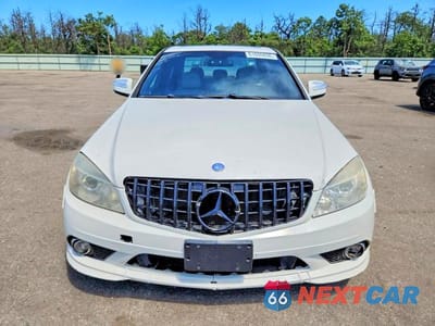 Piąte zdjęcie samochodu w środku: 2010 MERCEDES-BENZ C 300 4MATIC VIN:WDDGF8BBXAF451256 - miniatura