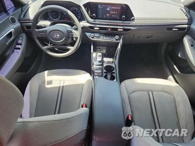 Zdjęcie 8 z 12 samochodu: 2021 HYUNDAI SONATA SE VIN:5NPEG4JA0MH115433 - miniatura