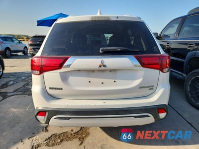 Zdjęcie 6 z 13 samochodu: 2019 MITSUBISHI OUTLANDER SE VIN:JA4AZ3A36KZ036188 - miniatura