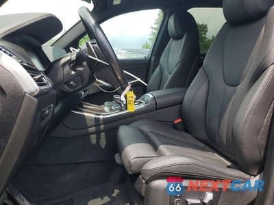 Zdjęcie 7 z 13 samochodu: 2019 BMW X5 XDRIVE40I VIN:5UXCR6C53KLL53149 - miniatura