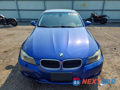 Piąte zdjęcie samochodu w środku: 2010 BMW 328 XI SULEV VIN:WBAPK5C50AA646435 - miniatura