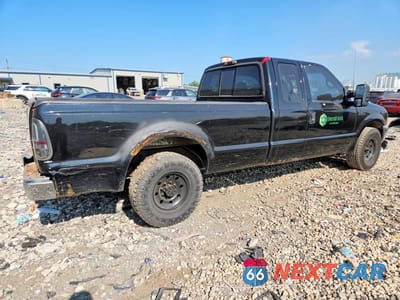 Trzecie zdjęcie samochodu z tyłu: 2000 FORD F250 SUPER DUTY VIN:1FTNX20S5YEA47618 - miniatura