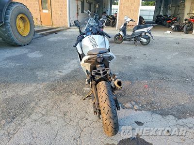 Czwarte zdjęcie samochodu z boku: 2025 KAWASAKI EX500 VIN:ML5EXGG11SDA71466 - miniatura