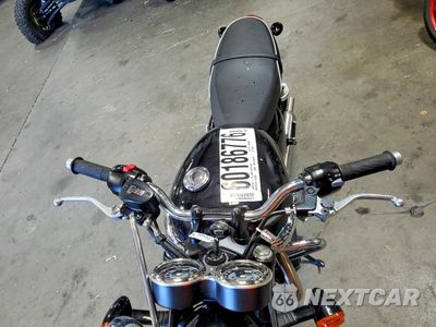 Piąte zdjęcie samochodu w środku: 2024 TRIUMPH MOTORCYCLE BONNEVILLE T100 VIN:SMTD10G79RTBP5347 - miniatura
