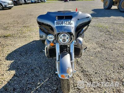 Drugie zdjęcie samochodu z przodu: 2017 HARLEY-DAVIDSON FLHTCUTG TRI GLIDE ULTRA VIN:1HD1MAD14HB856286 - miniatura