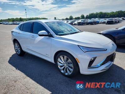 Czwarte zdjęcie samochodu z boku: 2025 BUICK ENVISTA AVENIR VIN:KL47LCEPXSB133721 - miniatura