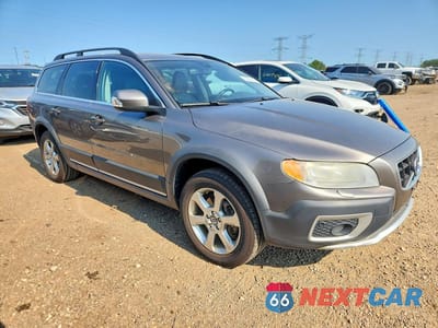 Czwarte zdjęcie samochodu z boku: 2010 VOLVO XC70 3.2 VIN:YV4982BZ0A1083428 - miniatura