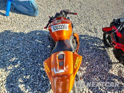 Zdjęcie 6 z 10 samochodu: 2007 HONDA CBR1000 RR VIN:JH2SC57017M306458 - miniatura