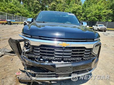 Piąte zdjęcie samochodu w środku: 2025 CHEVROLET TAHOE K1500 PREMIER VIN:1GNS6SRD3SR199690 - miniatura