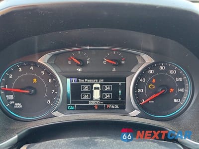 Zdjęcie 9 z 14 samochodu: 2018 CHEVROLET EQUINOX PREMIER VIN:2GNAXMEV5J6224747 - miniatura