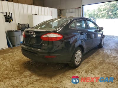 Trzecie zdjęcie samochodu z tyłu: 2019 FORD FIESTA S VIN:3FADP4AJXKM113844 - miniatura