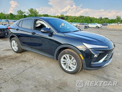 Czwarte zdjęcie samochodu z boku: 2025 BUICK ENVISTA PREFERRED VIN:KL47LAEP2SB214250 - miniatura