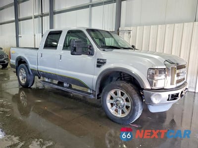 Czwarte zdjęcie samochodu z boku: 2009 FORD F250 SUPER DUTY VIN:1FTSW21509EA36557 - miniatura
