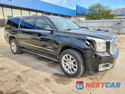 Czwarte zdjęcie samochodu z boku: 2015 GMC YUKON XL DENALI VIN:1GKS2JKJ7FR697738 - miniatura