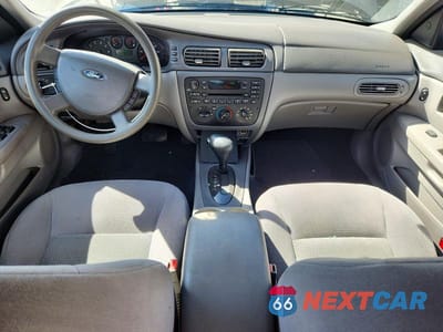 Zdjęcie 8 z 12 samochodu: 2005 FORD TAURUS SE VIN:1FAFP53UX5A235496 - miniatura