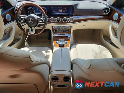 Zdjęcie 8 z 12 samochodu: 2020 MERCEDES-BENZ E 350 VIN:WDDZF8DB9LA704704 - miniatura