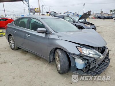Czwarte zdjęcie samochodu z boku: 2018 NISSAN SENTRA S VIN:3N1AB7AP6JY230509 - miniatura