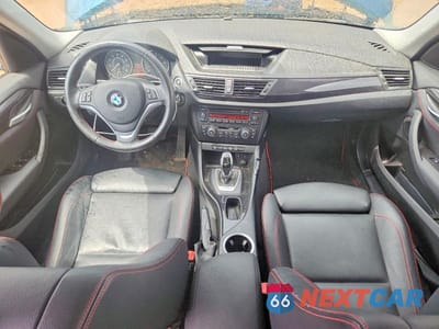 Zdjęcie 8 z 12 samochodu: 2014 BMW X1 XDRIVE28I VIN:WBAVL1C5XEVY10950 - miniatura