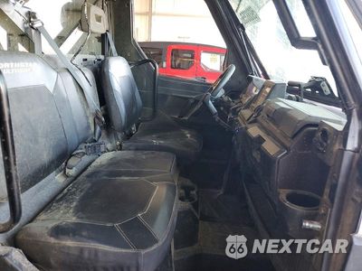 Piąte zdjęcie samochodu w środku: 2021 POLARIS RANGER 1000 XP UTILITY VEHICLE VIN:4XARRY998M8071765 - miniatura