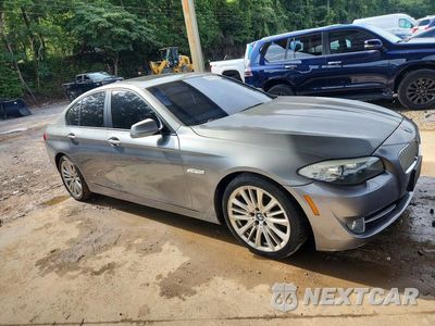 Czwarte zdjęcie samochodu z boku: 2011 BMW 550 I VIN:WBAFR9C52BC270857 - miniatura