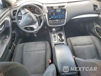 Zdjęcie 8 z 12 samochodu: 2017 NISSAN ALTIMA 2.5 S VIN:1N4AL3AP4HN305675 - miniatura