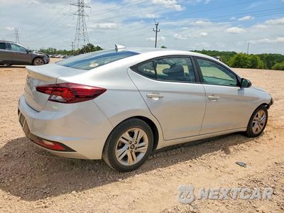 Trzecie zdjęcie samochodu z tyłu: 2020 HYUNDAI ELANTRA SEL VIN:5NPD84LF1LH523892 - miniatura