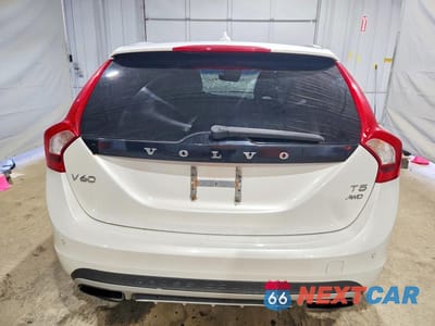 Zdjęcie 6 z 13 samochodu: 2016 VOLVO V60 CROSS COUNTRY PREMIER VIN:YV4612HK2G1003119 - miniatura