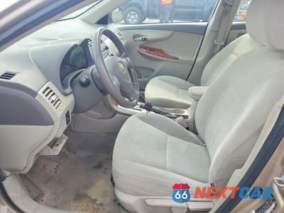 Zdjęcie 7 z 12 samochodu: 2009 TOYOTA COROLLA XLE VIN:2T1BU40E69C118394 - miniatura