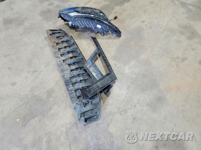 Zdjęcie 13 z 14 samochodu: 2023 NISSAN PATHFINDER SV VIN:5N1DR3BD6PC237525 - miniatura