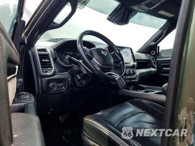 Zdjęcie 8 z 12 samochodu: 2021 RAM 3500 LARAMIE VIN:3C63RRJL5MG551758 - miniatura